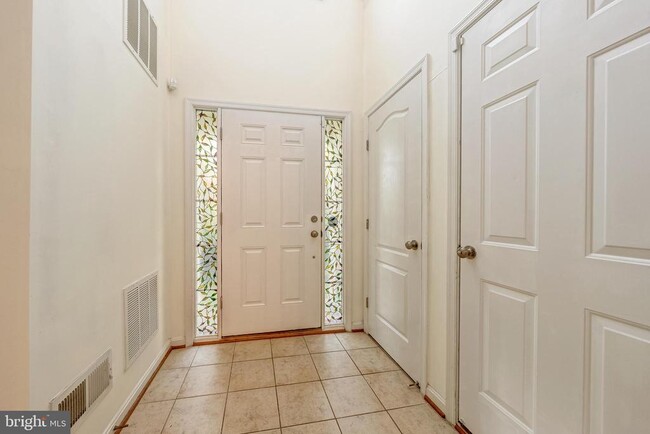 Building Photo - 22571 Highcroft Terrace
