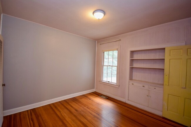 Building Photo - Large Home Close to Downtown Ruston
