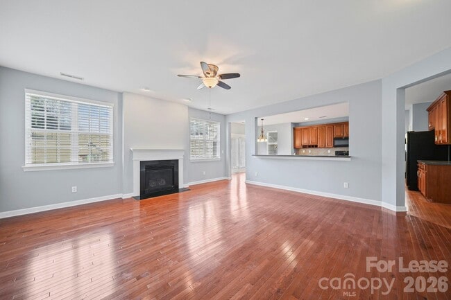 Building Photo - 704 Springwood Dr