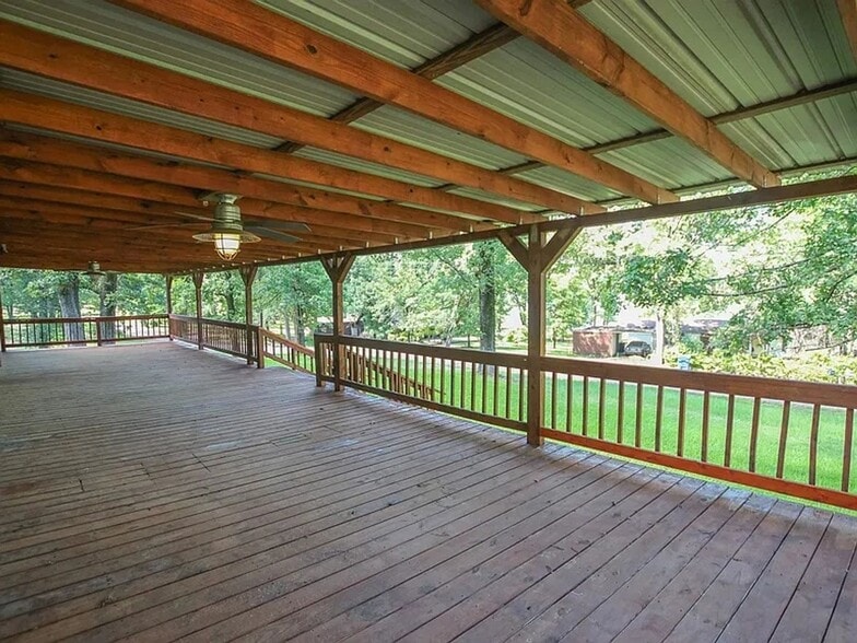 Building Photo - 20501 Shore Breeze Ln