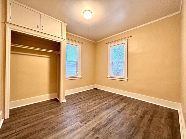 Building Photo - Three Bedroom Home in Northeast Grand Rapids