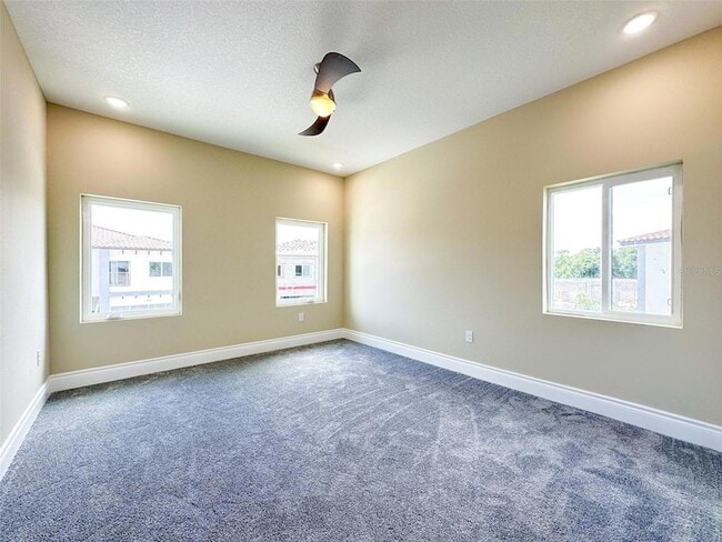 Building Photo - 1866 Brentwood Ct