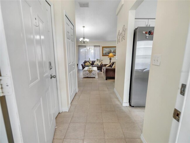 Building Photo - 15405 Margaux Dr