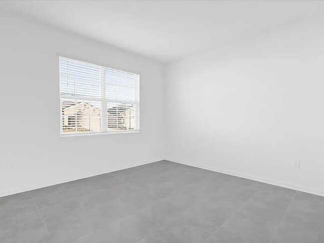 Building Photo - 4391 Pebbles Throw Dr