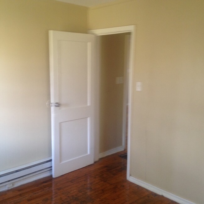 Building Photo - **UPCOMING**Two Bedroom / One Bathroom Hom...