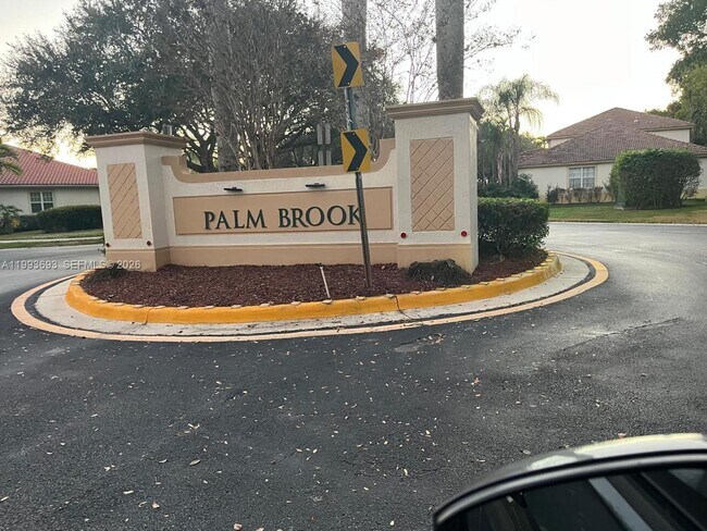 Building Photo - 7950 NW 20th St