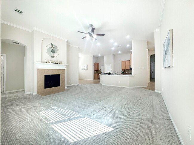 Building Photo - 22214 Meandering Springs Dr