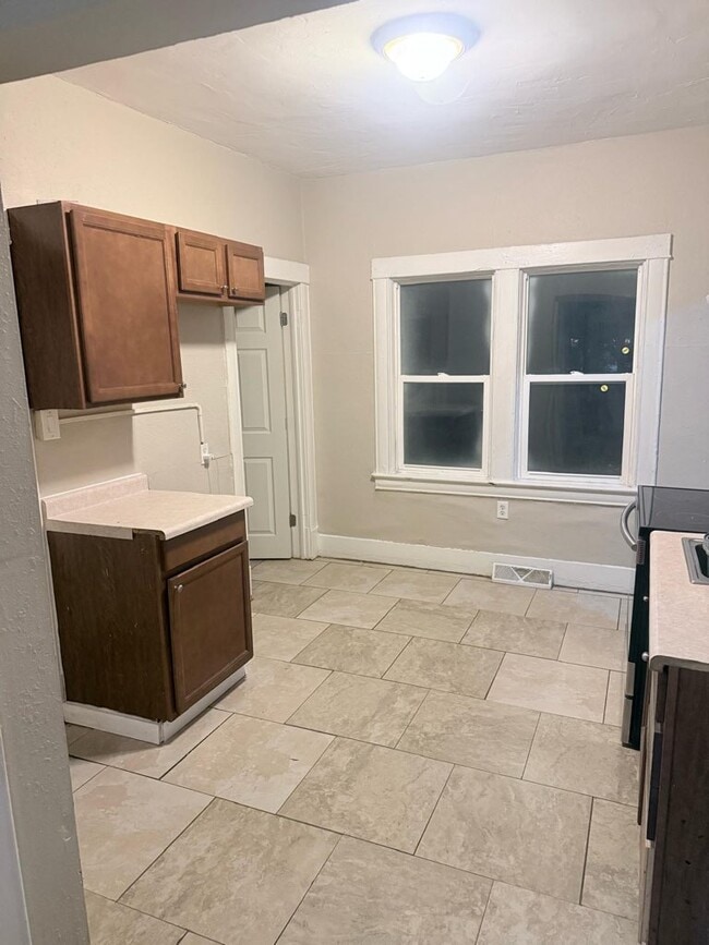 Building Photo - 249 N 17th St