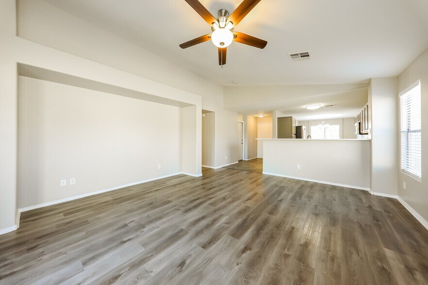 Building Photo - 2201 S 84th Ave