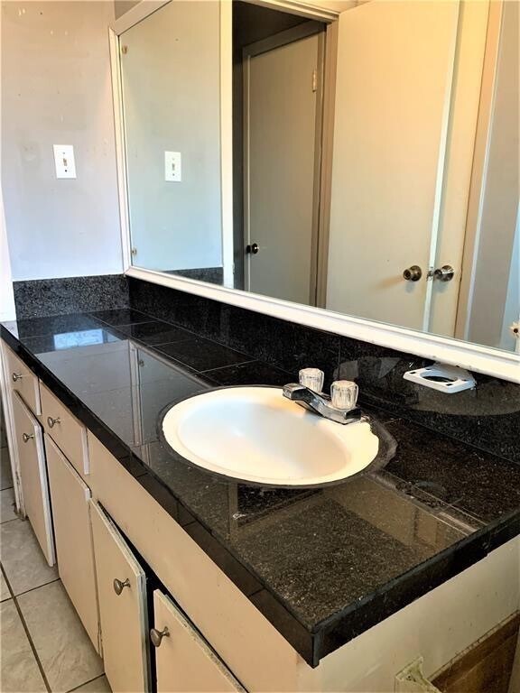 Building Photo - 3918 Dalmatian Dr