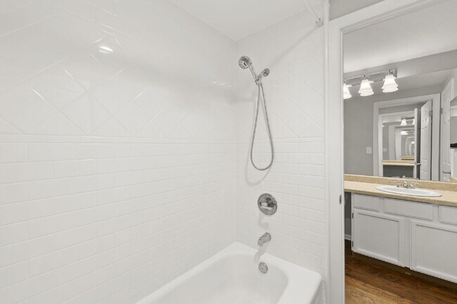 Building Photo - Rockrimmon Condo with Loft, Fireplace & Patio + Pool & Hot Tub