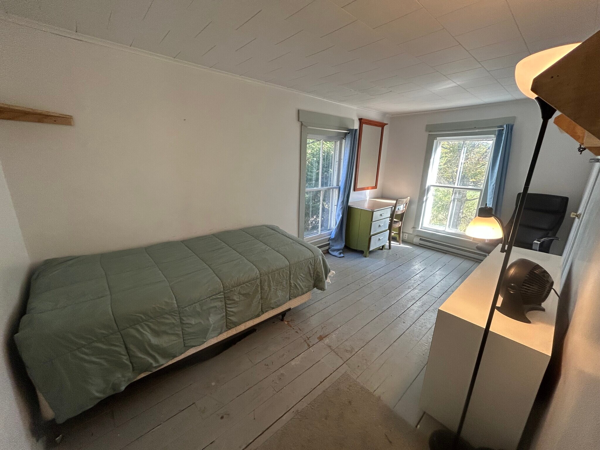 Building Photo - 19 Cary Rd