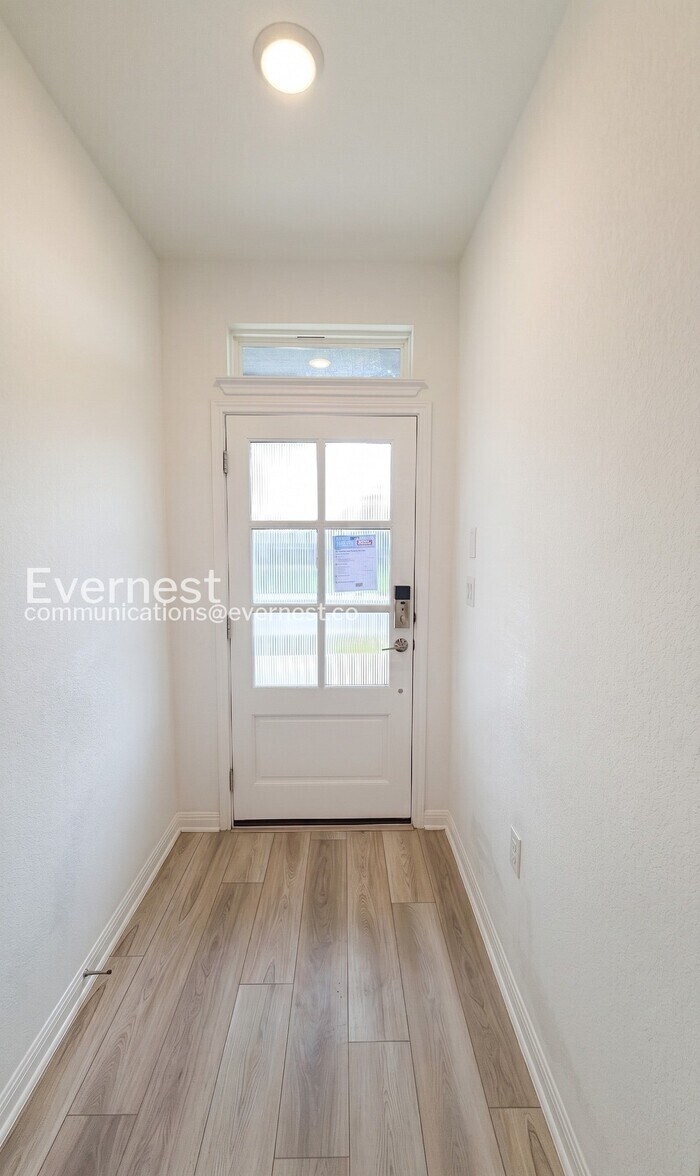Building Photo - 1517 Iberville Dr