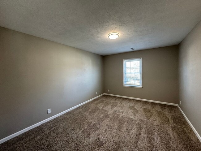 Building Photo - Beautiful Single Family Home