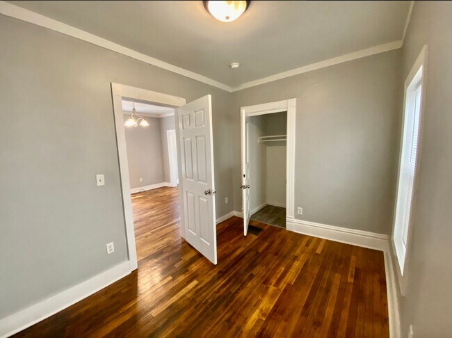 Building Photo - 800 Clancy Ave NE