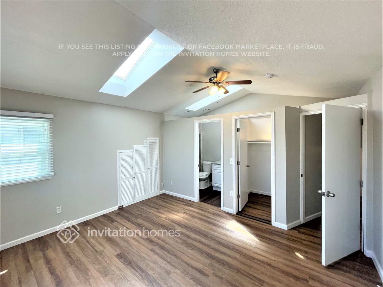 Building Photo - 4861 S Dunkirk Way