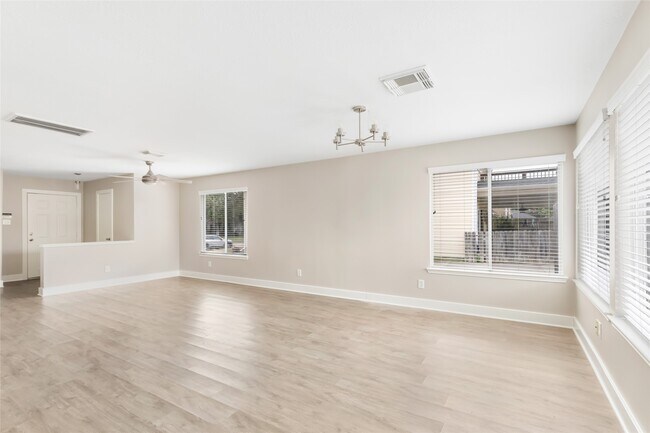 Building Photo - 19106 Spruce Bough Ln