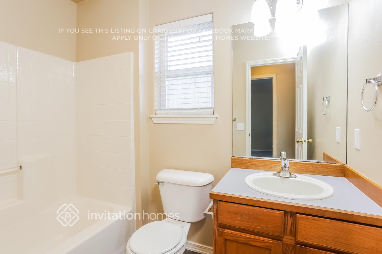 Building Photo - 8628 15th St NE