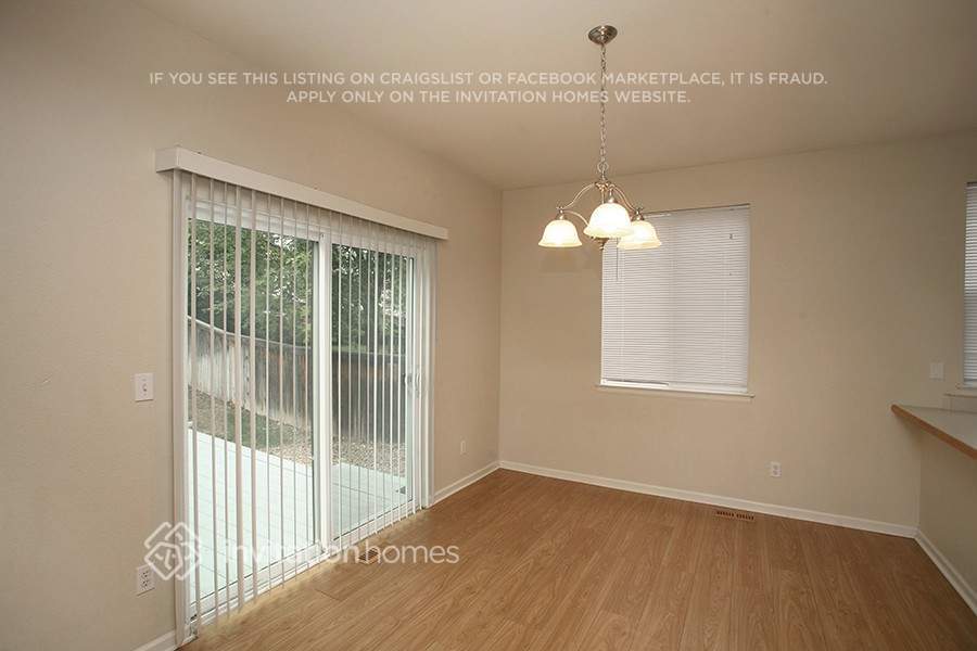 Building Photo - 10224 S Cherryhurst Ln