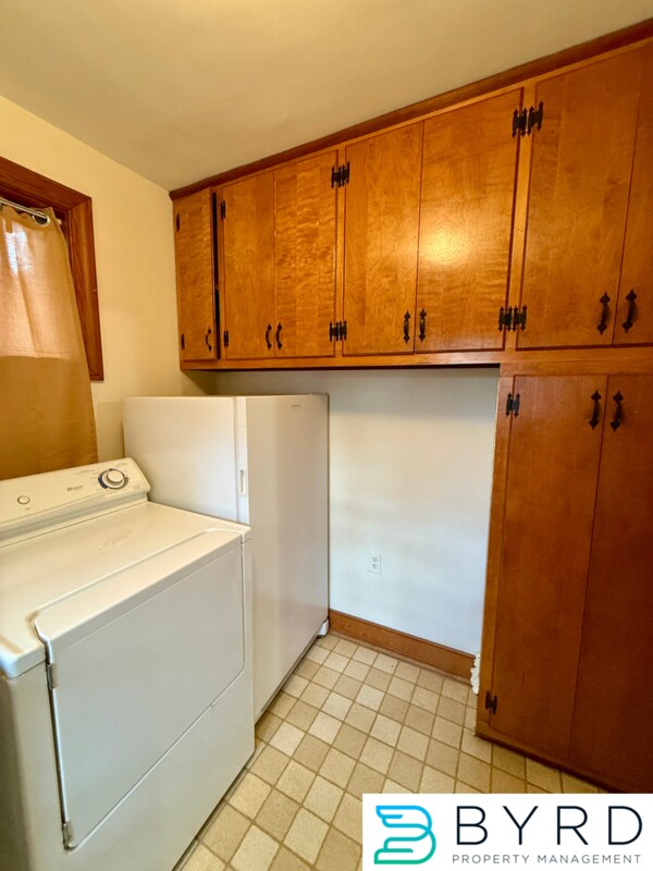 Building Photo - 2144 Skipwith Rd