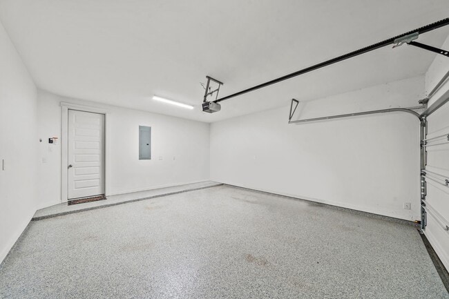 Building Photo - 10971 Swang Link Dr