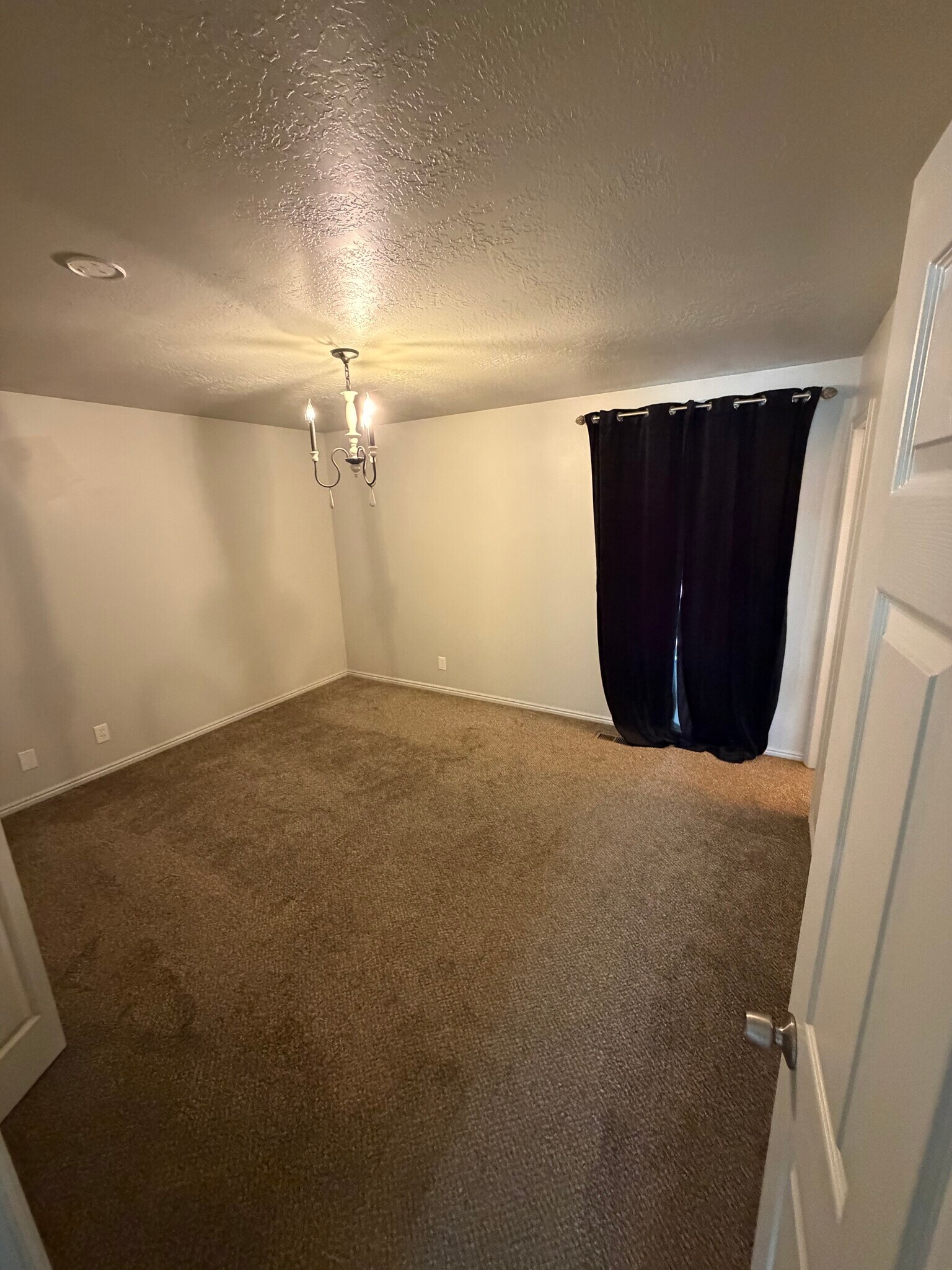 Building Photo - 2863 W 4375 S