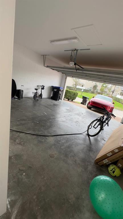 Building Photo - 8476 Iron Mountain Trail