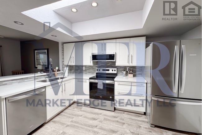 Building Photo - 2Bed/2Bath Furnished Home in Tucson! $199 ...