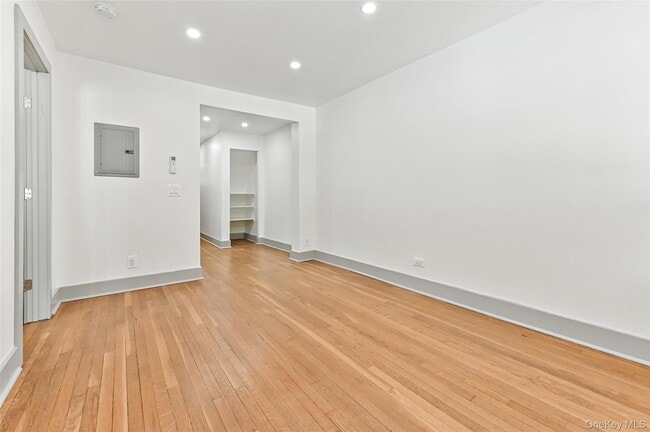 Building Photo - 5823 Fieldston Rd
