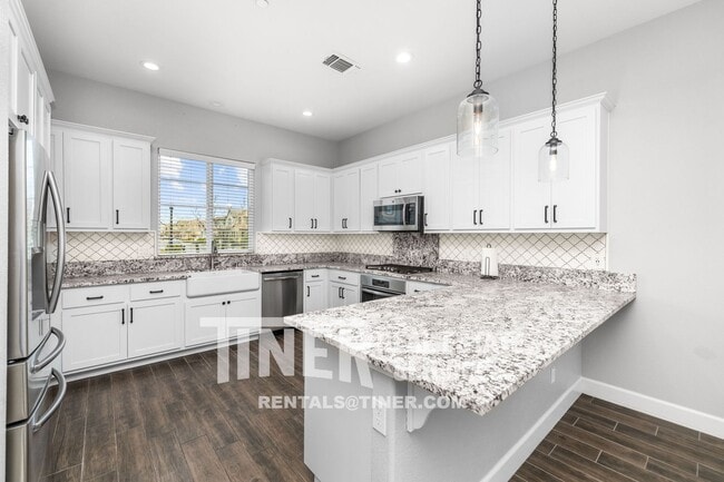 Building Photo - 4166 Hydo Lk Wy