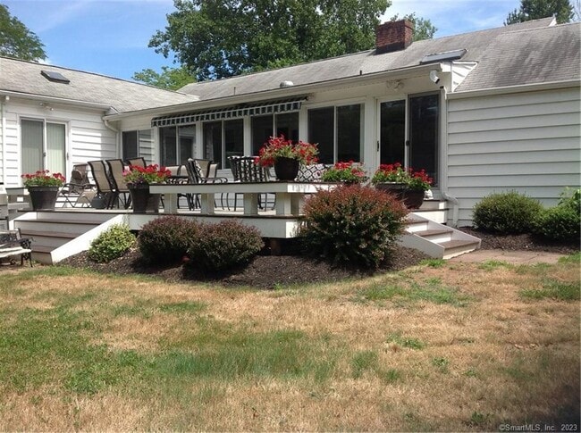 Building Photo - 23 Marlen Dr