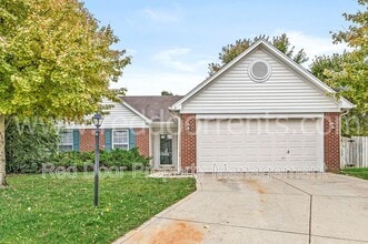 Building Photo - 10015 Miranda Cir