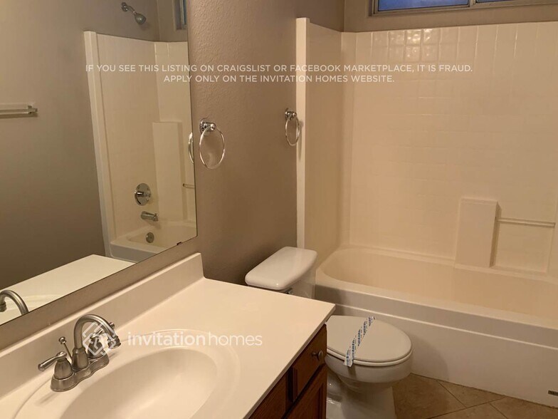 Building Photo - 21039 N 30th Ave