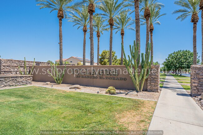 Building Photo - Beautiful split floorplan in a great neigh...