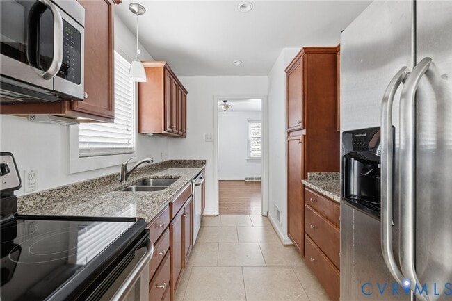 Building Photo - 7117 Brigham Rd