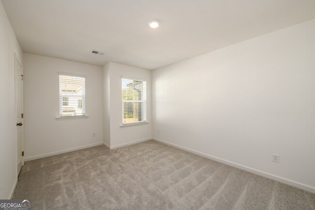Building Photo - 2559 Adventure Way