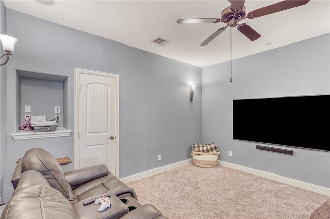 Building Photo - 6318 Sunstone Falls Ln