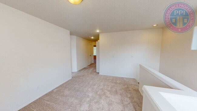 Building Photo - Bethany - Central Air, modern   Pet Friendly, Near Intel/Nike, Excellent Schools