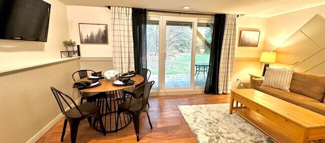 Building Photo - 22 Orris Rd