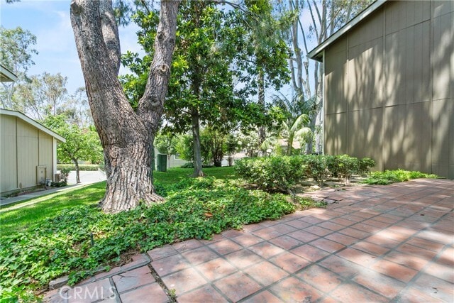 Building Photo - 2811 Sierra Canyon Way