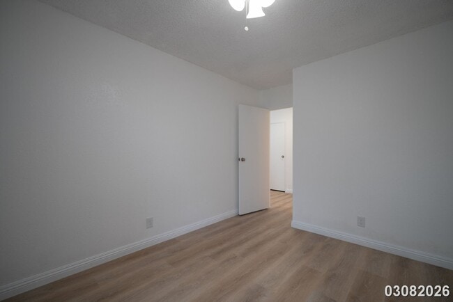 Building Photo - 3 bd, 1.5 ba townhome in Palehua Hale Community in Makakilo