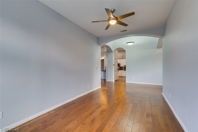 Building Photo - 2042 Poetry Ave