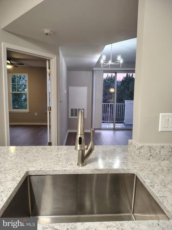 Building Photo - 1641 International Dr