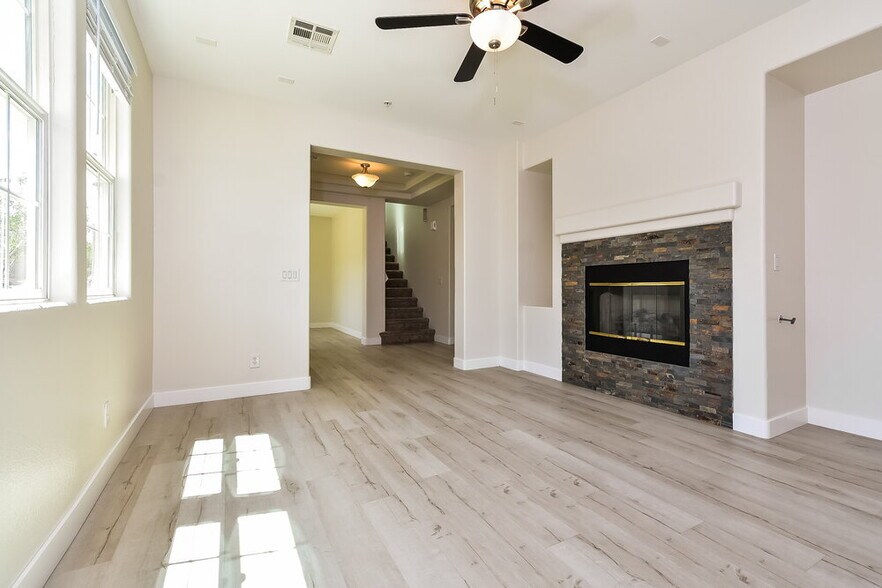 Building Photo - 7557 Cultural Ct