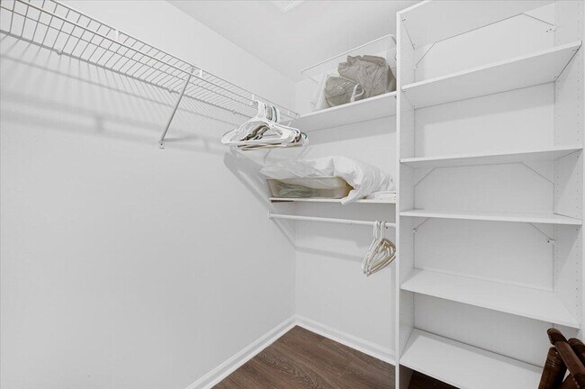 Building Photo - 11863 Wimbledon Cir