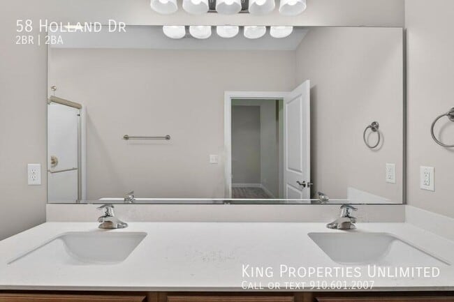 Building Photo - 58 Holland Dr