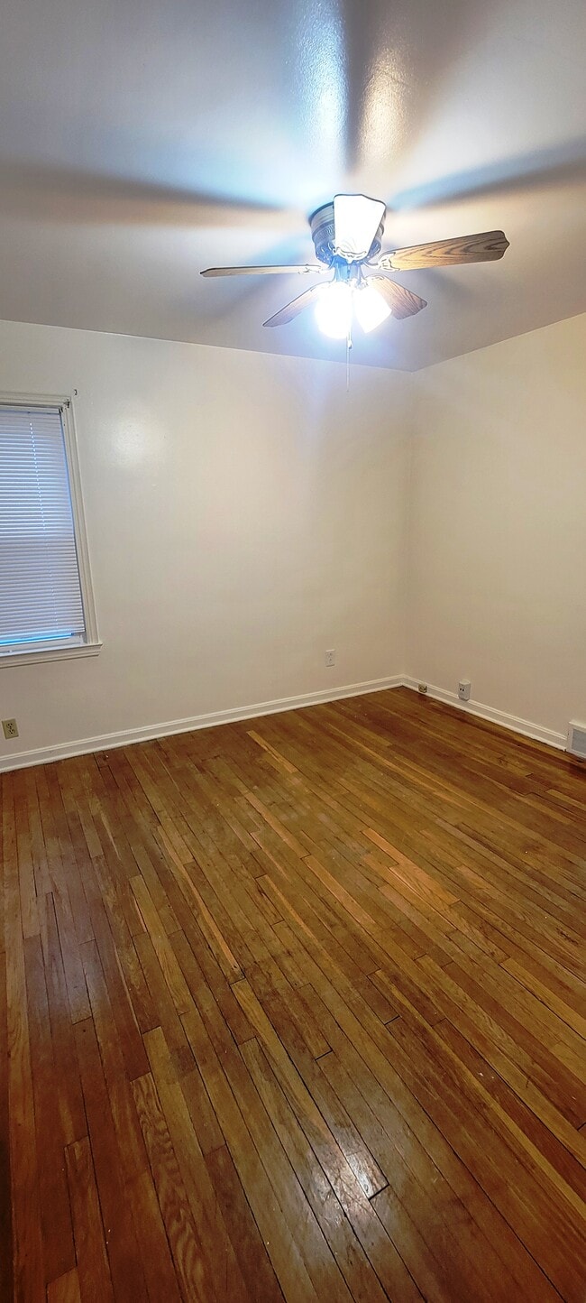 Building Photo - 6075 W 54th St