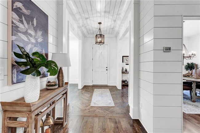 Building Photo - 3081 Rhodenhaven Dr NW