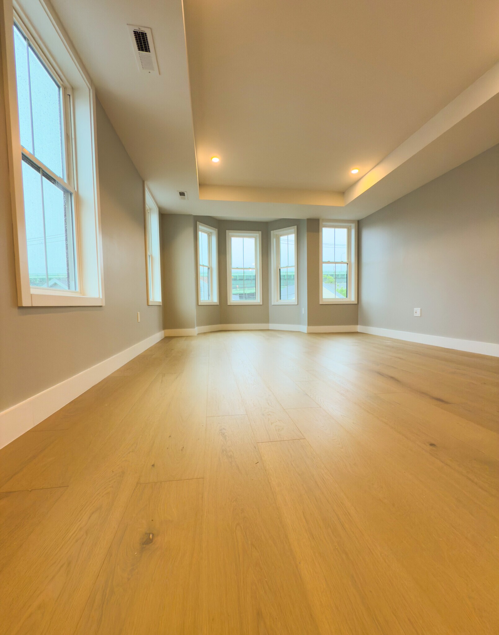 Living Room - 19 High St