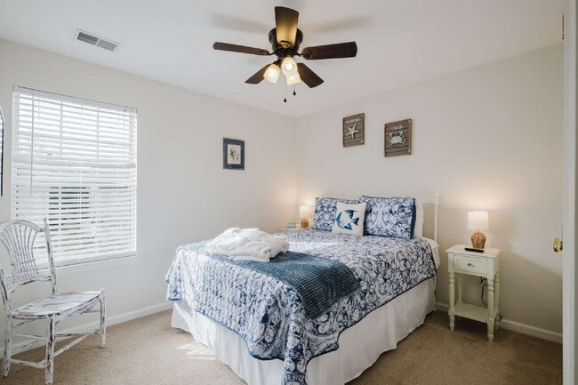 Building Photo - Furnished 3 Bedroom Home in Bluffton Park